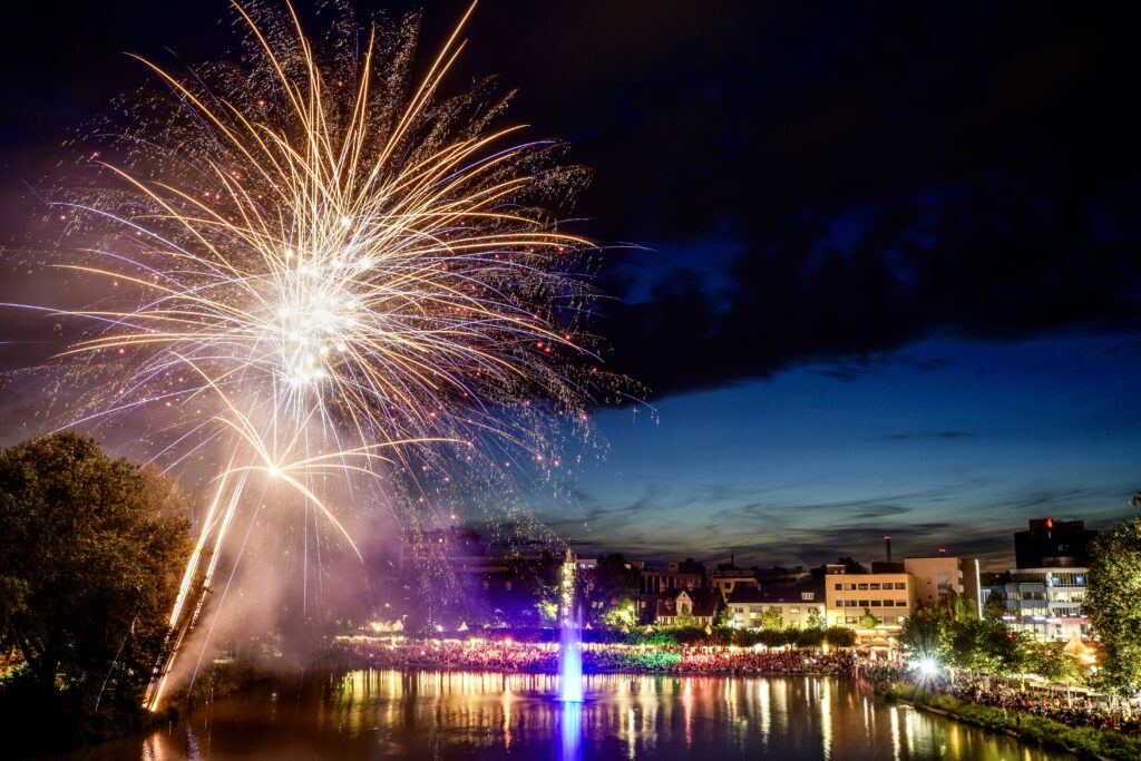 Feuerwerk am See